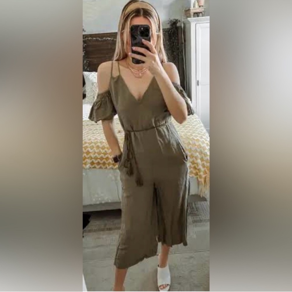 Gianni Bini Cold Shoulder Ruffle Jumpsuit